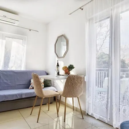 Monika Seaside Apartamento *